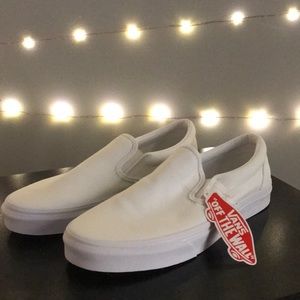 these are brand new men's 9.5 slip on vans